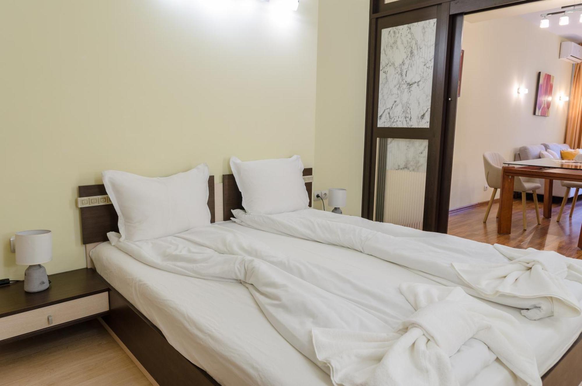 Vip Apartments Sofia Luaran gambar