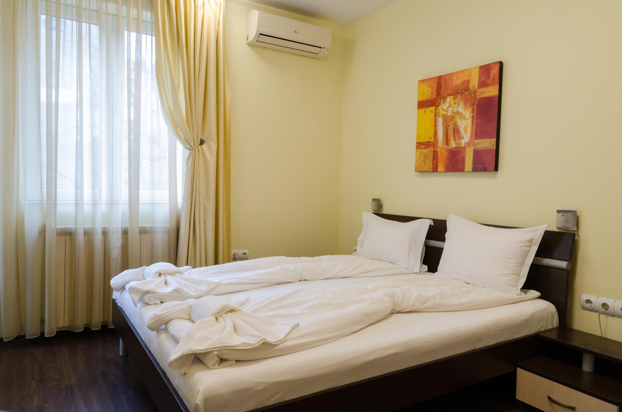 Vip Apartments Sofia Luaran gambar