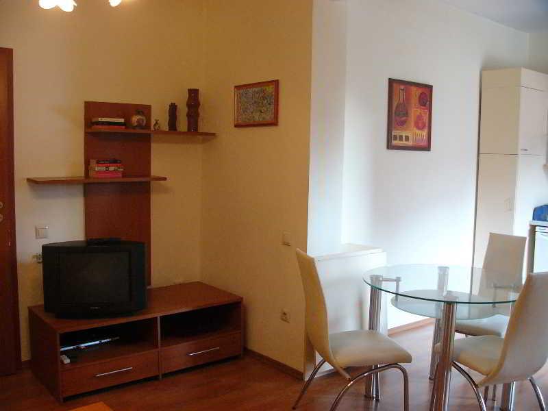 Vip Apartments Sofia Luaran gambar
